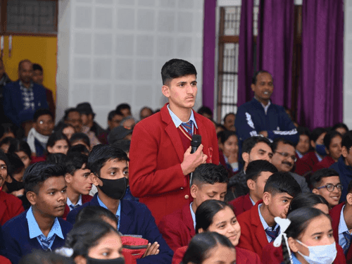 CM Dhami interacted with the students in the program 'Pariksha Pe Charcha'