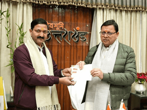 Handed over a check of Rs 05 lakh for the assistance of the affected people
