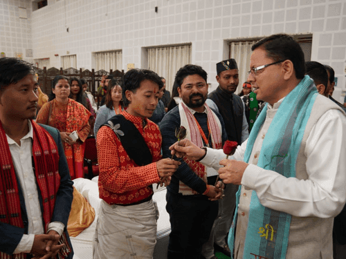 A group of students from Northeast India met CM Dhami