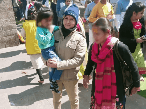 Lost children handed over to their relatives