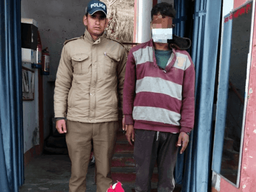 Thana Kanda Police arrested 01 accused with 10 liters of illegal raw liquor