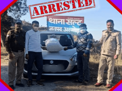 Almora Police arrested two smugglers with 10.050 kg of cannabis