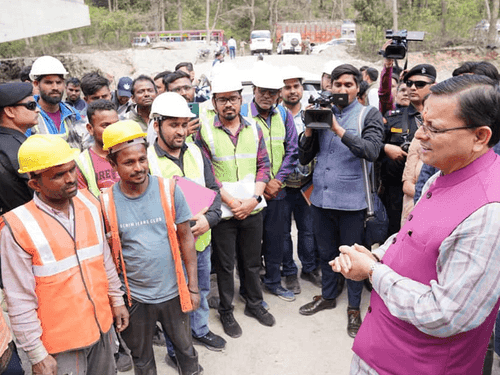 CM Dhami did on-site inspection of elevated road and tunnel construction work