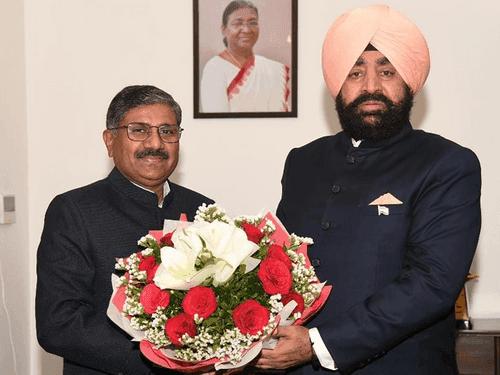 Chairman of UPSC met Governor Gurmit Singh