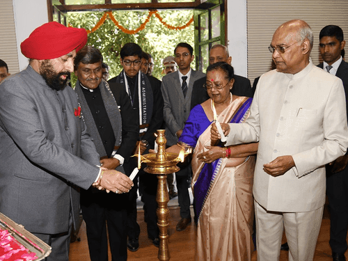 Former President and Governor Gurmit Singh participated in the seminar