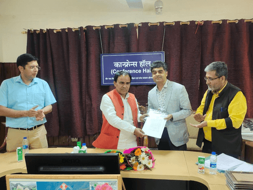 Minister Dr. Dhan Singh Rawat distributed appointment letters to assistant professors
