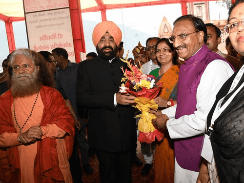 Governor Gurmit Singh inaugurated the International Seminar Festival