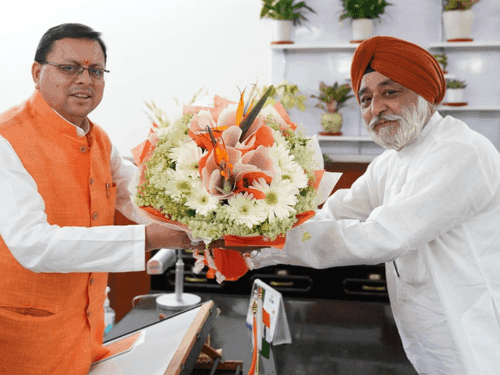 President of Gurdwara Shri Hemkunt Sahib Management Trust met CM Dhami