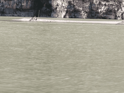 02 people stranded on Goa beach island were rescued by Uttarakhand Police