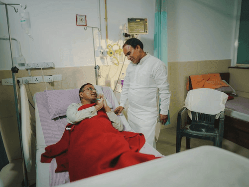 Health Minister Dr. Dhan Singh Rawat met Rishikesh AIIMS Director Dr. Meenu Singh