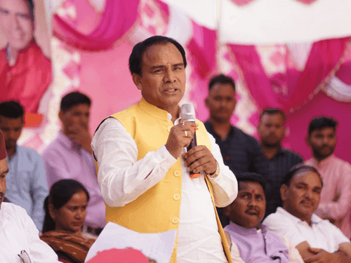 Minister Dr. Dhan Singh Rawat laid the foundation stone of Paithani-Kandarasyun Pumping Drinking Water Scheme