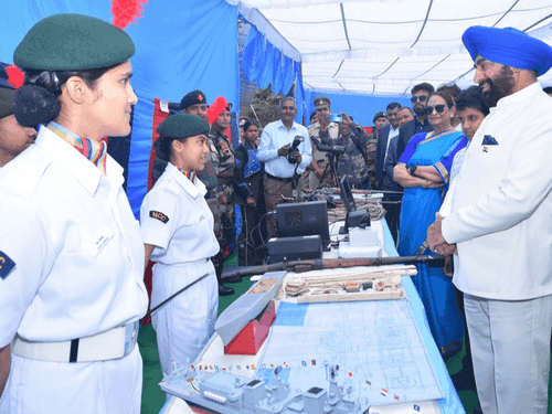 Governor Gurmit Singh participated in the felicitation ceremony organized at NCC Group Headquarters, Nainital
