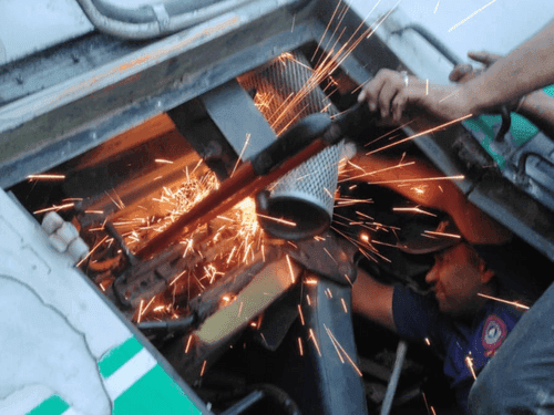 Uncontrolled roadways bus fell into a deep gorge