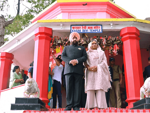 Governor Gurmit Singh offered prayers at Chitai Golu temple in Almora district