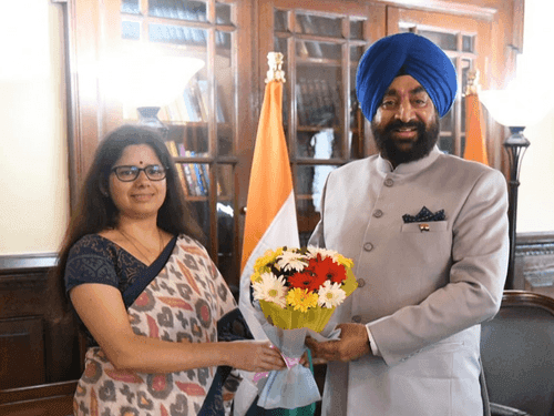 District Magistrate Nainital Vandana met Governor Gurmit Singh