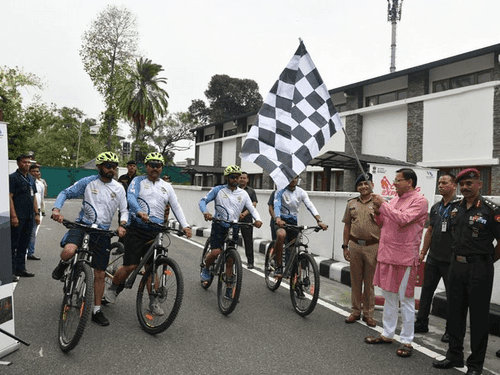 CM Dhami sent a team to promote social awareness