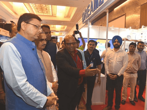CM Dhami participated in the business conclave