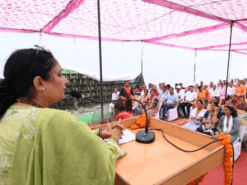 Assembly Speaker Smt. Ritu Khanduri inaugurated double lane R.C.C. bridge