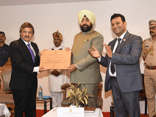 Governor Gurmit Singh participated in the Platinum Jubilee celebrations as the chief guest