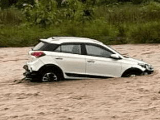 Heavy rain wreaks havoc in Nainital, car washed away in Shernale