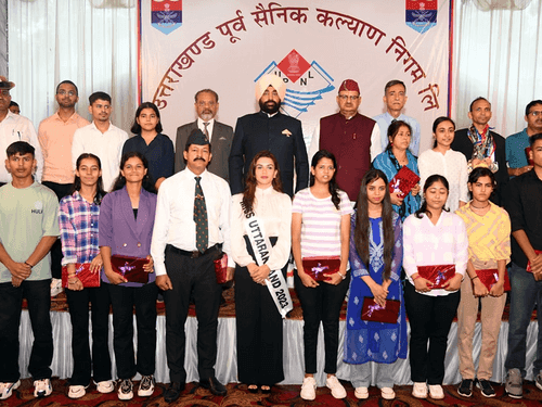 Governor Gurmit Singh participated in the 19th Foundation Day program of UPNL