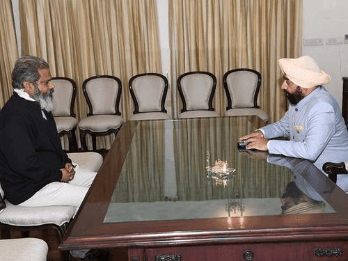 Professor of UPES University met Governor Gurmit Singh